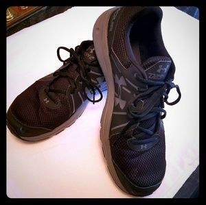 Men's Underarmour Shoes Sz 12 Black